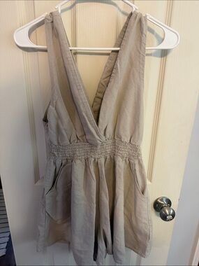 Sleeveless V-Neck Smocked Waist Romper - Light Taupe